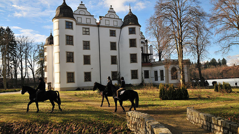 <b>Hotel Podewils Castle in Krag Recreation</b>