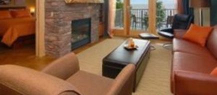 East Bay Suites Room