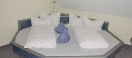 Hotel Am Schillerplatz Suite