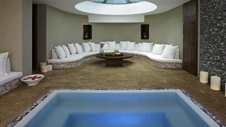 Hillside Beach Club Spa