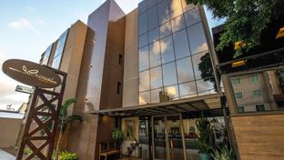 Carmel Express Hotel