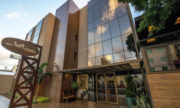 Carmel Express Hotel