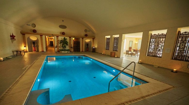 <b>Royal Golf La Bagnaia Pool</b> <b>Royal Golf La Bagnaia Pool</b>