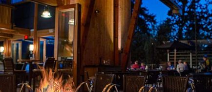 Brentwood Bay Resort & Spa Restaurant