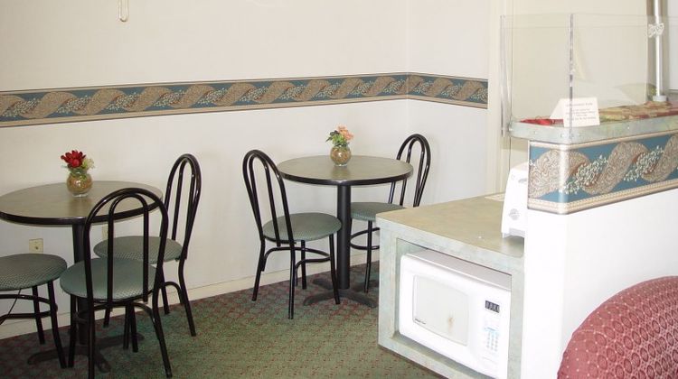 Executive Inn & Suites Restaurant