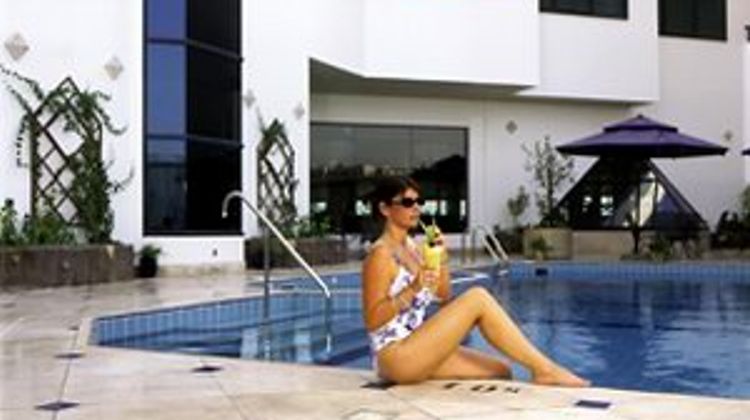 Le Meridien Fairway Pool