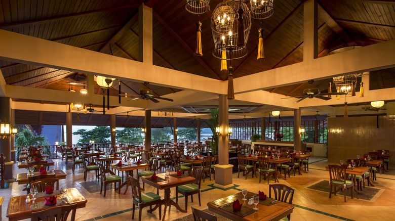 <b>Chanalai Garden Resort, Kata Beach Restaurant</b> <b>Chanalai Garden Resort, Kata Beach Restaurant</b>