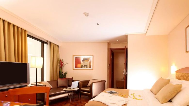 <b>City Garden Hotel Makati Room</b>