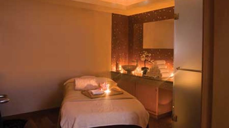 <b>Constantinou Bros Athena Beach Hotel Spa</b>