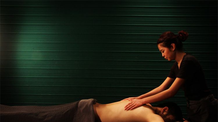 Emporium Suites by Chatrium Spa