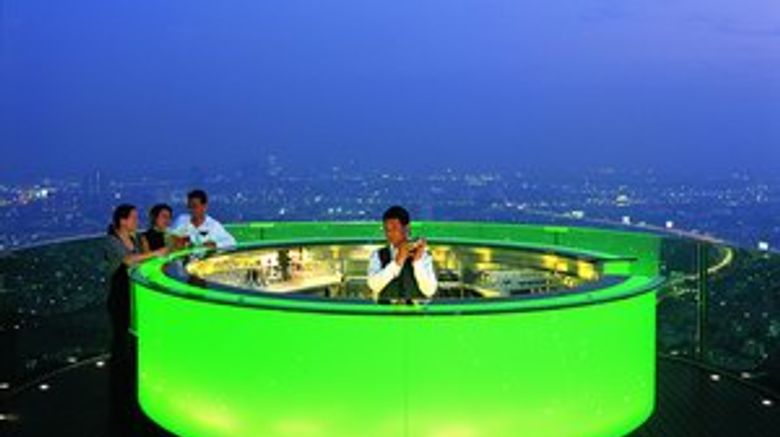 <b>Lebua at State Tower Bar/Lounge</b> <b>Lebua at State Tower Bar/Lounge</b>