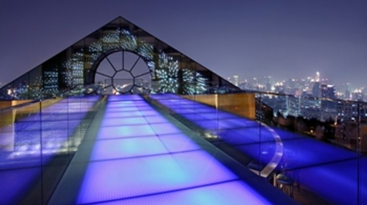 Lebua at State Tower Exterior