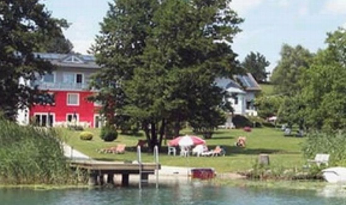 Haus am See Exterior