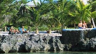Las Rocas Resort & Dive Center