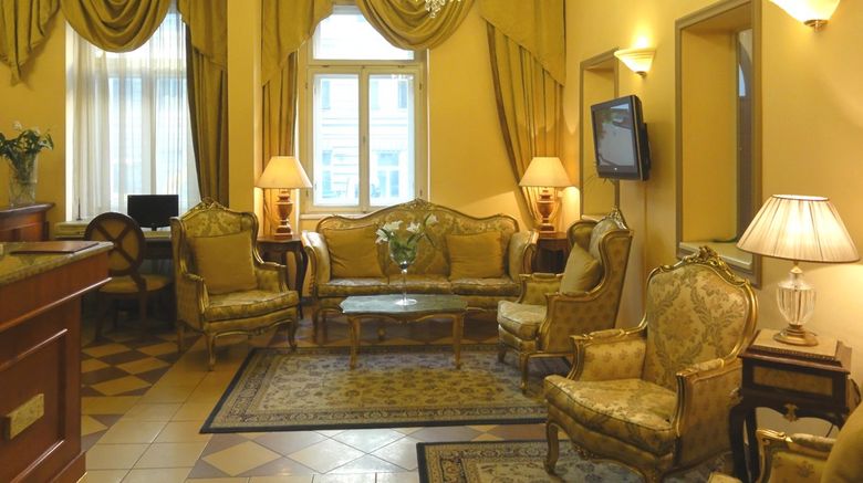<b>Raffaello Hotel Lobby</b>