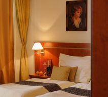 Raffaello Hotel Room