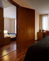 Acevi Villarroel Hotel