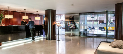 Zenit Conde de Borrell Lobby