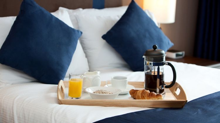 The Spires Serviced Apartments Glasgow Room