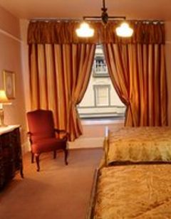 Columbia Hotel