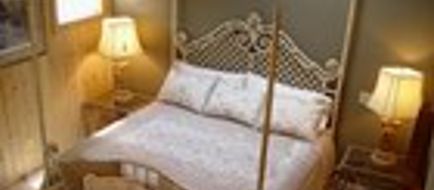Blowing Rock Victorian Inn Suite