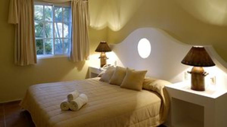 Lifestyle Crown Residence Suites Room