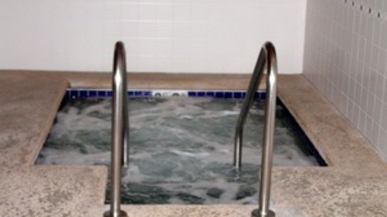 <b>AmeriVu Inn & Suites - Cumberland Spa</b>