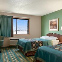 Coratel Inn & Suites by Jasper New Richmond