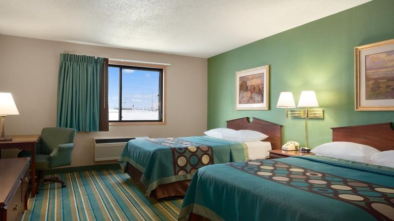 Coratel Inn  and  Suites by Jasper New Richmond Room