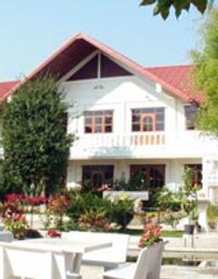 Golden Cupids Hotel