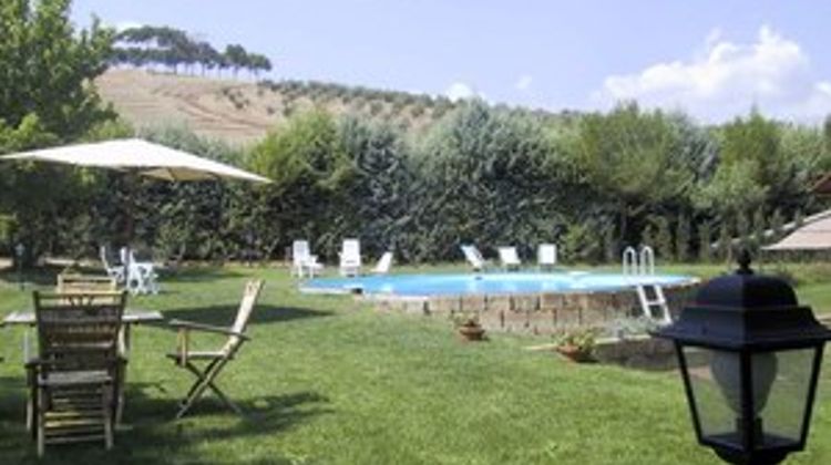 Tenuta Agricola Fonte di Papa Pool