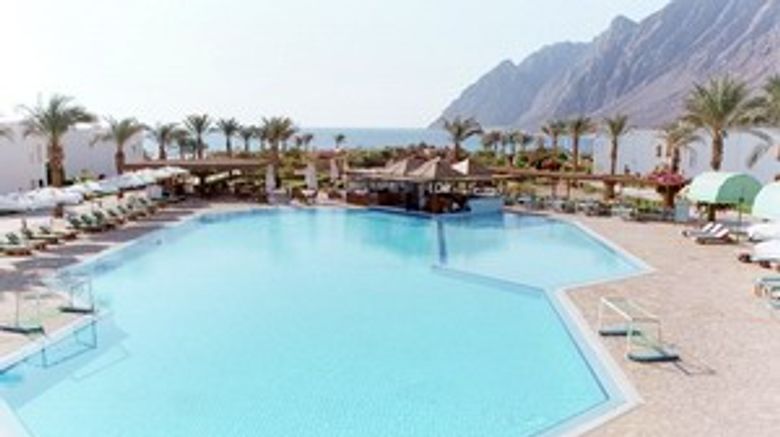 <b>Happy Life Village Pool</b>
