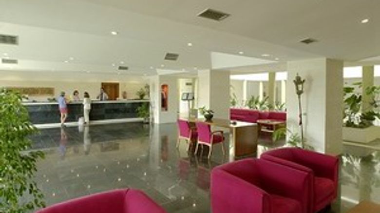 <b>Vila Petra Aparthotel Lobby</b>
