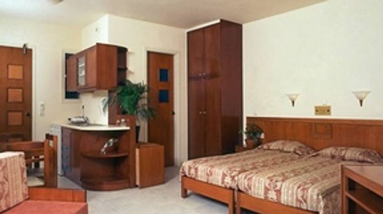 <b>Mike Hotel & Apartments Room</b>