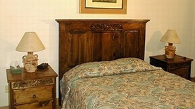 <b>Canyon Rose Suites Room</b>