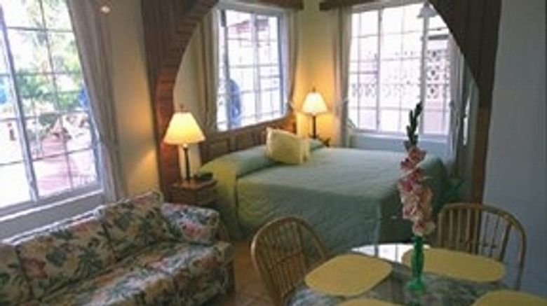 <b>Blue Tang Inn Room</b>