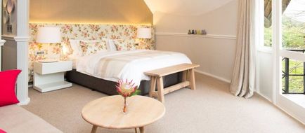 Mont Rochelle Room