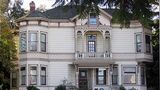 Hinds Victorian Guest House Exterior