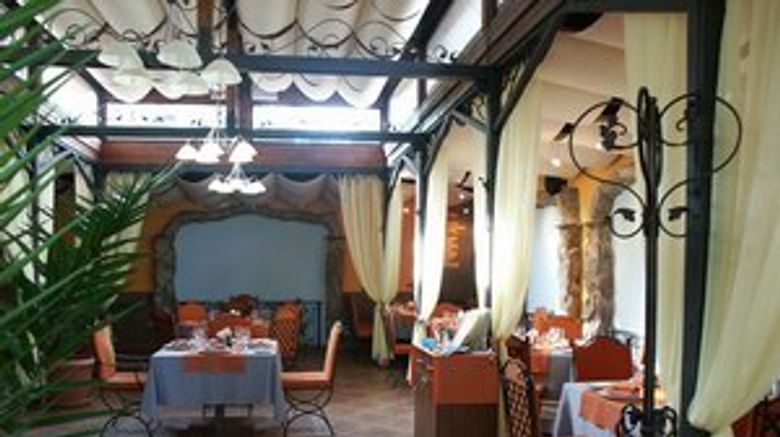 <b>Alegro Hotel Restaurant</b>