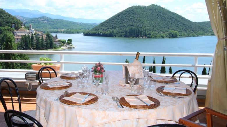 <b>Hotel Del Lago Piediluco Banquet</b>