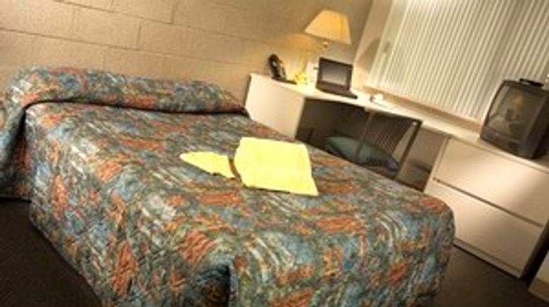 <b>Residence & Conference Centre Hamilton Suite</b>