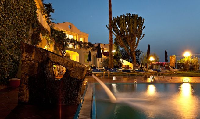 Hotel Continental Mare Exterior