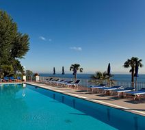 Hotel Continental Mare Pool