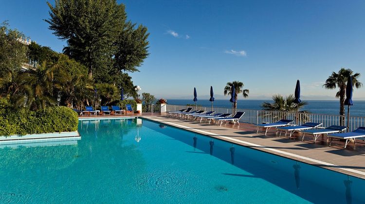 Hotel Continental Mare Pool