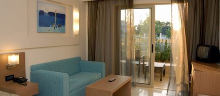 Amalthia Beach Resort & Bungalows Room