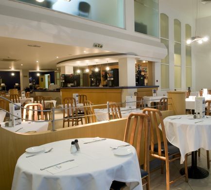 Bayview Hotel & Apartments Restaurant