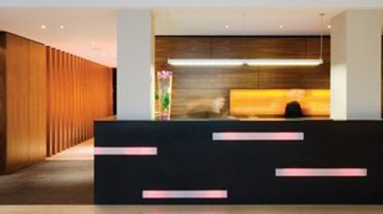 Apex City of London Hotel Lobby