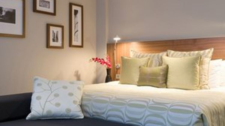 Apex City of London Hotel Room