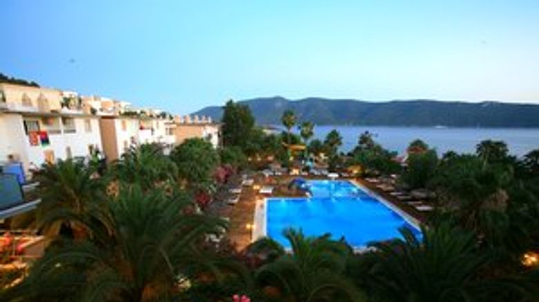 <b>Ersan Resort & Spa Pool</b>