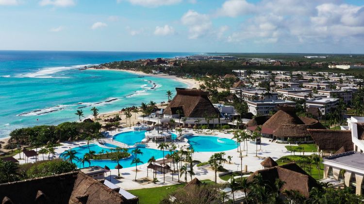Bahia Principe Grand Tulum Exterior